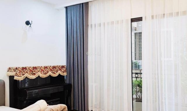 Hot! Vị trí siêu đẹp view hồ, ô tô tránh, đỗ ngày đêm, Khương Hạ, 56m2 x 7 tầng, MT 5.3m, hơn 13 tỷ