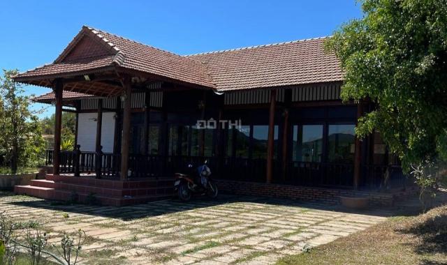 Căn nhà vườn view hồ siêu đẹp không thể bỏ qua tại TP Kon Tum