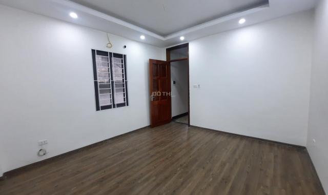 Bán nhà mặt phố quận Hoàng Mai, 65m2 6 tầng, thang máy, 11,8 tỷ 0949606622