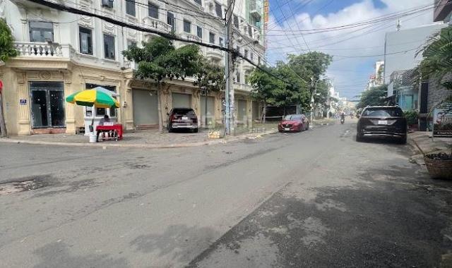Góc 2 mặt tiền Nguyễn Văn Yến, Tân Thới Hoà, Tân Phú. 4 x 16.5m, trệt, 2 lầu, ST, giá: 11.5 tỷ