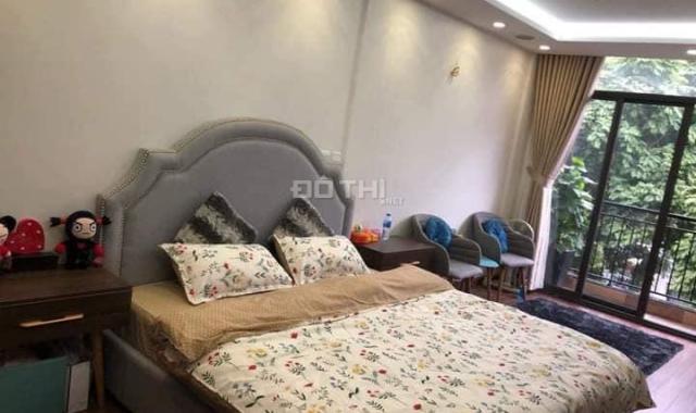 1 mặt phố 1 mặt ngõ, vip Ba Đình, kinh doanh sầm uất, 6T thang máy 50m2 38 tỷ