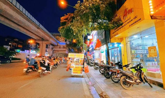 Bán nhà mặt phố Nguyễn Trãi, Thanh Xuân. 2 thoáng - vỉa hè rộng miên man - Kinh doanh đỉnh 9 tỷ