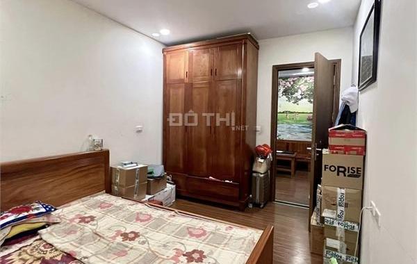 Chính chủ bán căn hộ 2 ngủ full nội thất, 66m2 CC Eco Green City, Nguyễn Xiển giá 2. Tỷ