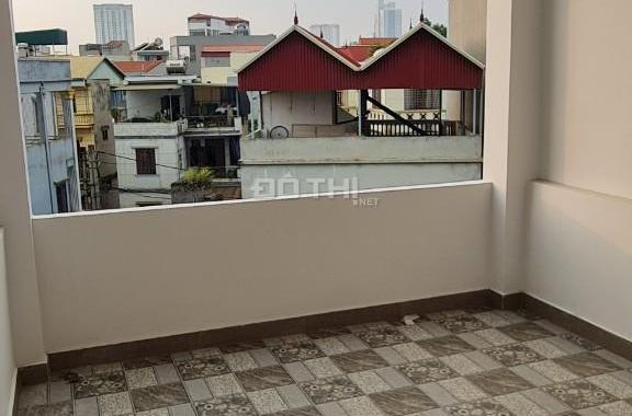 Nhà đẹp xây mới (36m2*4T*4PN) chỉ 1 nhà ra ô tô đối diện bể bơi và CA phường cuối đường Bà Triệu HN