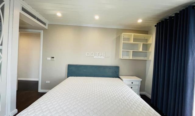 Bán nhà ngõ 34 Hoàng Cầu 80m2 x 5 tầng giá 15 tỷ