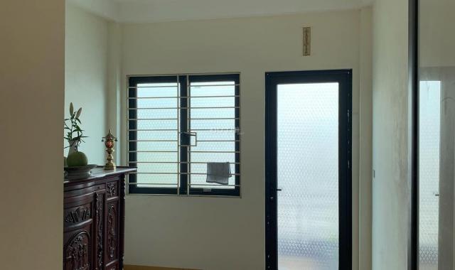 Nhà đẹp ngõ 35 Đặng Thai Mai, giá 5.8 tỷ, 31m2x5T, thiết kế đẹp