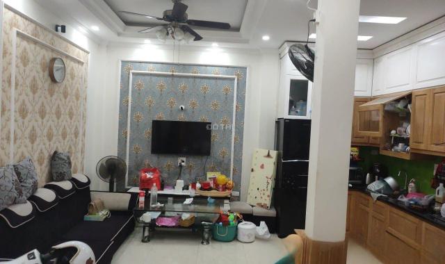 Bán nhà Khương Hạ, Thanh Xuân 31m2, 4 tầng, 4.2 tỷ, gần phố, full nội thất, 50m bãi gửi ô tô