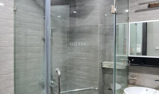 Bán nhà Võ Văn Dũng, Đống Đa, 35m2 x 5 tầng, vỉa hè, ô tô tránh, giá 10,8 tỷ