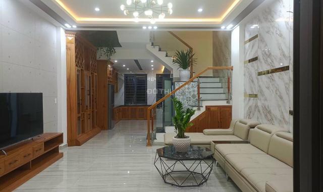 Cần bán nhà 3 tầng full nội thất đường Hố Truông 1, P Hòa Minh, Quận Liên Chiểu, Đà Nẵng