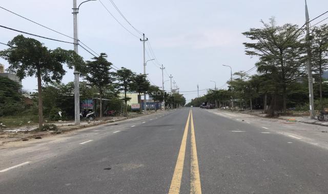 Cần bán lô đất view kênh sinh thái, trục đường 25m giá chỉ 21 triệu/m2