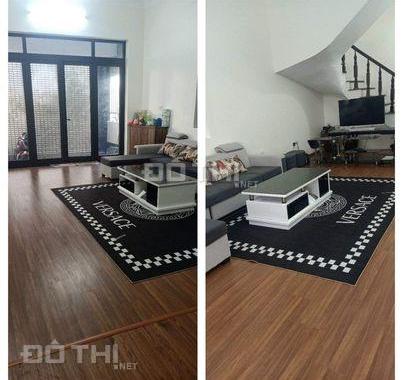 Bán nhà 80m2 x 3 tầng Nam Hồng. Đường ô tô vào nhà