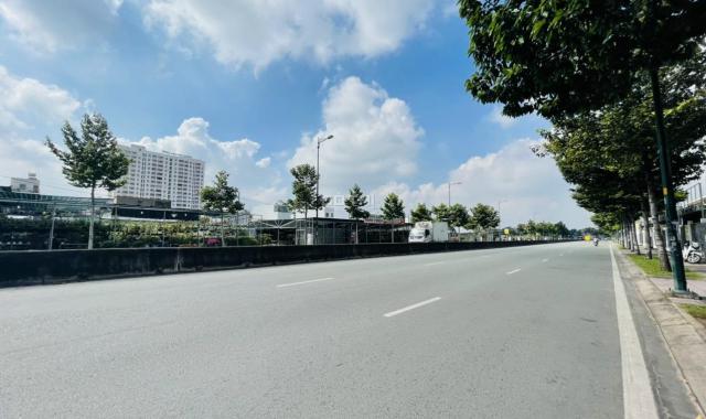 Bán đất MT đường Nội Khu có vỉa hè rộng 7m, cách Đại Lộ Phạm Văn Đồng 95m. Giá 80tr/m2