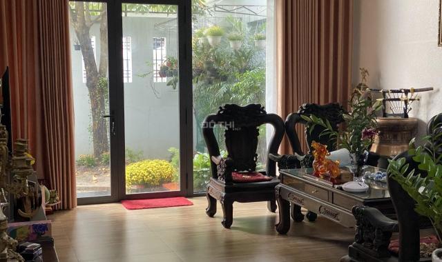 Bán biệt thự HXH 8m Âu Cơ, Tân Bình 9x20m, 1 lầu đẹp, nội thất cao cấp 23.9 tỷ. LH 084.8888.444