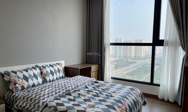 Cho thuê căn góc 4 phòng ngủ Vinhomes Westpoint view trung tâm hội nghị quốc gia