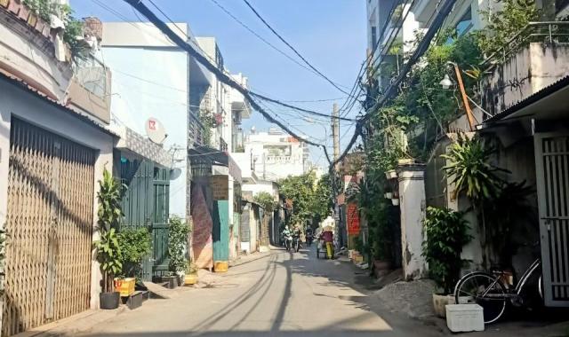 Chủ bán nhanh căn nhà cấp 4 đường Nguyễn Tư Giản, DT 7,8 x 24 m, giá trả trước 11,8 tỷ