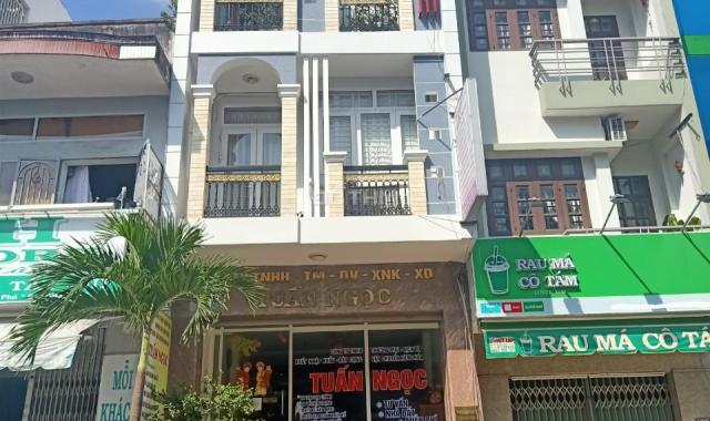 Bán nhà 3 lầu, ST hẻm 8m thông đường Phan Văn Trị, P7, DT 5,3 x 22m. Giá 11,5 tỷ