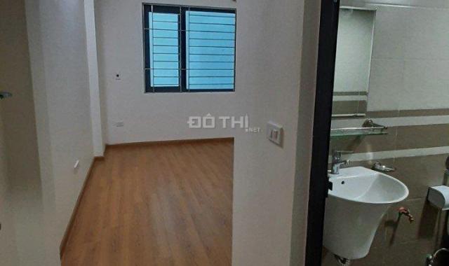 Bán nhà Tây Mỗ, 30m2 x 5T, không gian xanh, thoáng mát, đường ôtô cách 50m, giá 2,83 tỷ