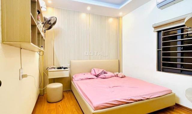 Bán nhà Đông Thiên Q. Hoàng Mai 40m2 5 tầng chỉ 3.75 tỷ tặng toàn bộ nội thất