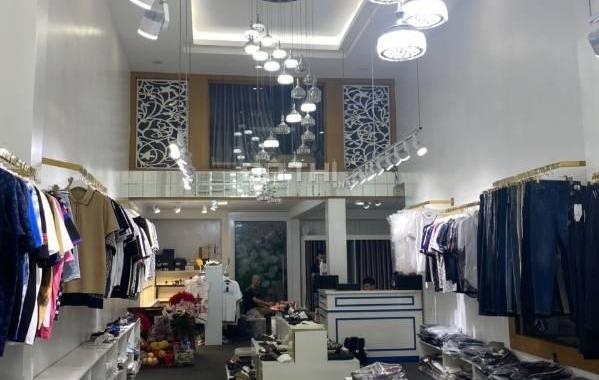 Cần sang nhượng cửa hàng quần áo thời trang Nam mặt phố 30 Trần Xuân Soạn, Hà Nội