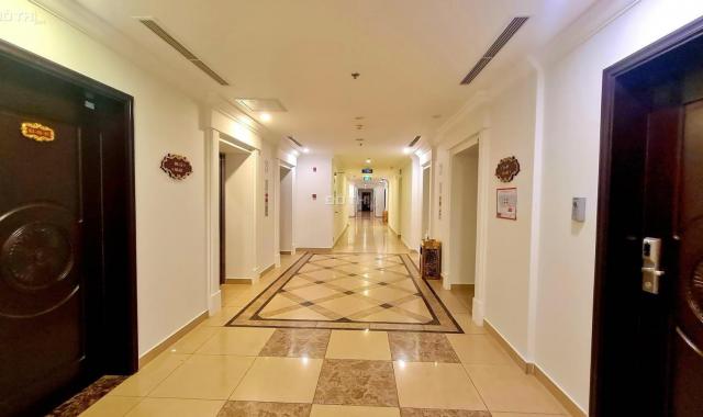 Bán căn hộ chung cư Duplex - Royal City Nguyễn Trãi DT 180m2 giá 8.8 tỷ