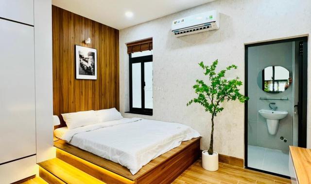 Nhà đẹp hẻm xe hơi Lê Đức Thọ 72 m2 4 tầng LH 0945963501 Trang