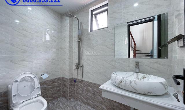 Bán nhà Vân Canh lô góc diện tích 45m2 x 4 tầng 5PN, ô tô dừng đỗ cách 2 nhà, bãi gửi ô tô cách 30m