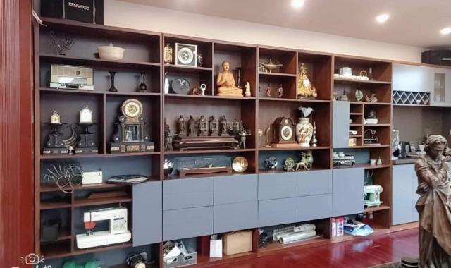 Biệt thự 500m2 phố Sài Đồng, vị trí đắc địa, nhỉnh 100tr/m2, sống đẳng cấp