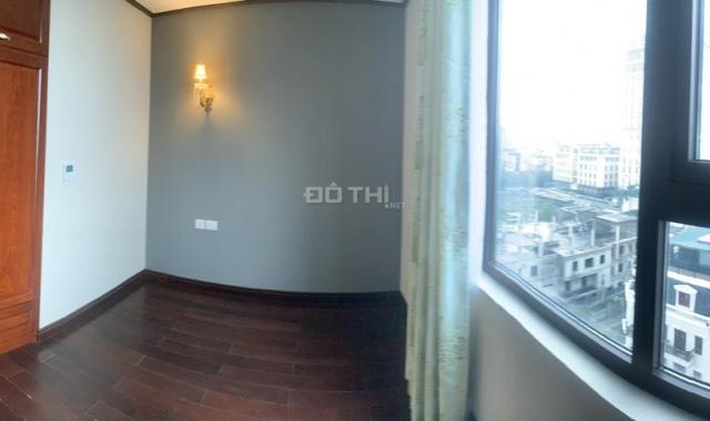 Trực tiếp CĐT HC Golden City bán căn hộ 120m2 view sông hồng - cầu Nhật Tân, full nội thất cao cấp