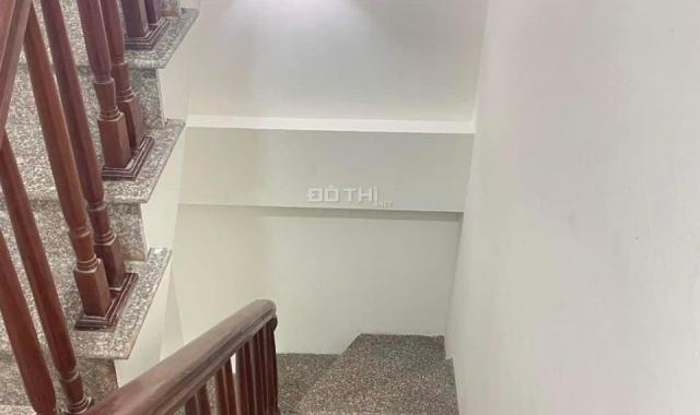 4 tỷ nhà Hồ Tùng Mậu 36m2 - 5T - MT 3,8m cách 3 nhà ra mặt phố