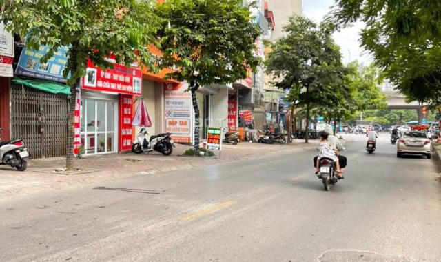 Bán đất MP Nguyễn Xiển 130m2, MT 7.5m giá 30 tỷ, kinh doanh sầm uất, VP