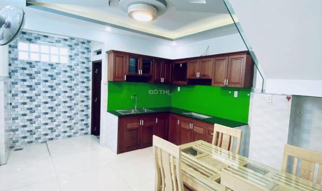 Nhỉnh 4 tỷ nhà 5 tầng 5 PN - Nguyễn Văn Nghi, 40m2