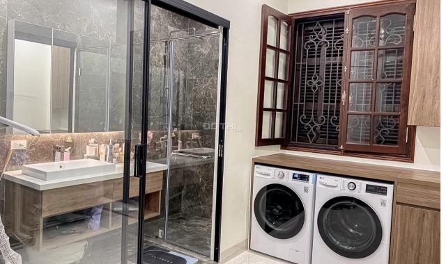 Bán nhà phố Trần Bình tuyệt đẹp lô góc 160m2 chỉ 34,6 tỷ