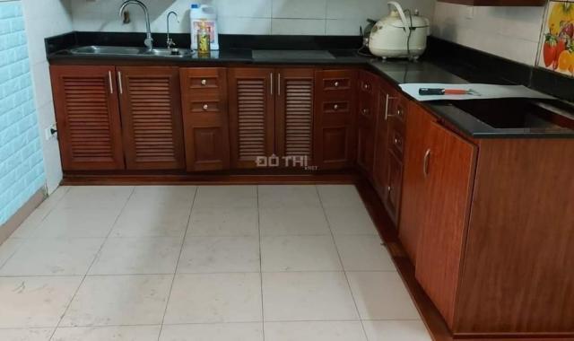 Hạ chào 500 triệu, nhà mặt phố Hàng Mắm, kinh doanh sầm uất
