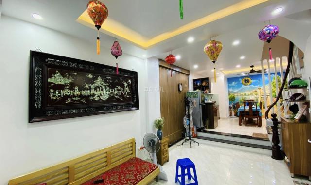 Nhà phố Giáp Nhất, Thanh Xuân, ô tô gần, nội thất xịn, 53m2 x 6T giá 7 tỷ: 0902083139
