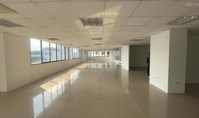 Cho thuê văn phòng đẹp đã có nội thất ở Toyota Thanh Xuân, Trường Chinh, Thanh Xuân, Hà Nội