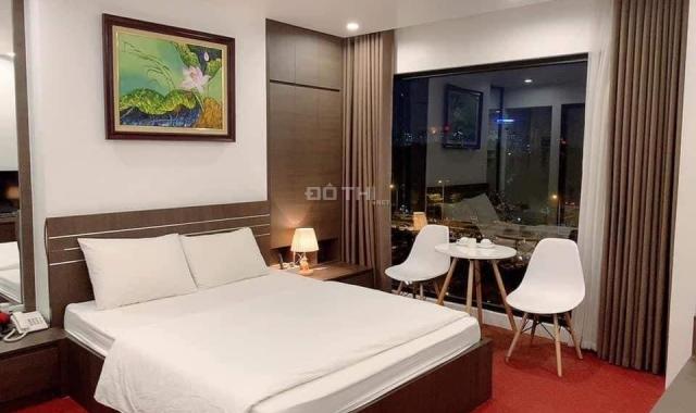 Mặt phố kinh doanh sầm uất khách sạn mặt phố Nguyễn Đình Hoàn 4 sao dt 260m2 9t giá 150 tỷ