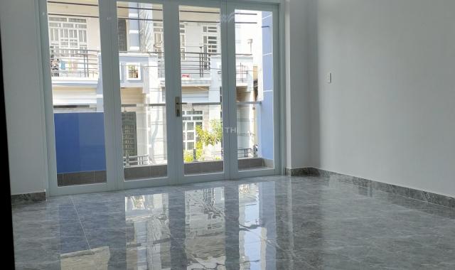Chính chủ bán nhà đường Phú Định, Quận 8, 160m2 sử dụng, hẻm 8m, giá 5.8 tỷ TL