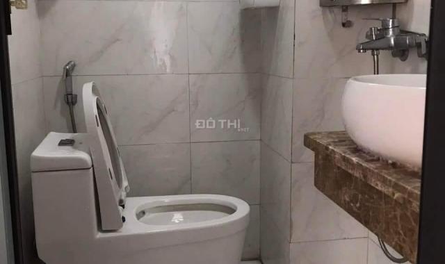 Bán nhà riêng ngõ 67 Lý Nam Đế. 20m2 6 tầng mặt tiền 4,1 m: Giá 3,8 tỷ