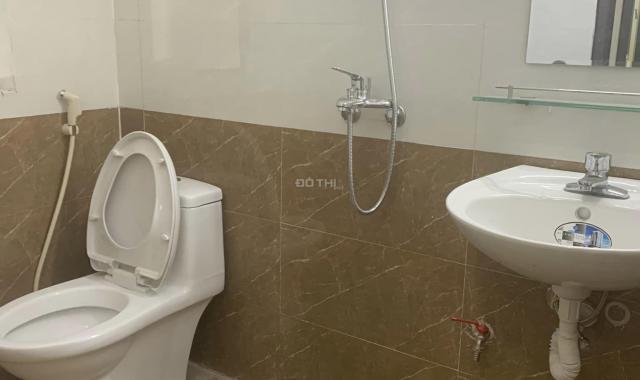 Bán nhà đầu ngõ Nghi Tàm, giá 3 tỷ, 26m2 x 4T, ở luôn ảnh thật