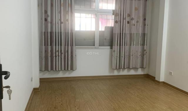 Bán nhà đầu ngõ Nghi Tàm, giá 3 tỷ, 26m2 x 4T, ở luôn ảnh thật