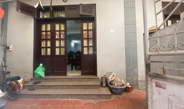 Nhà hiếm Hoàng Mai chốt nhanh trong tháng 11 - bán nhà cho hộ gia đình mua đất tặng nhà xịn sò