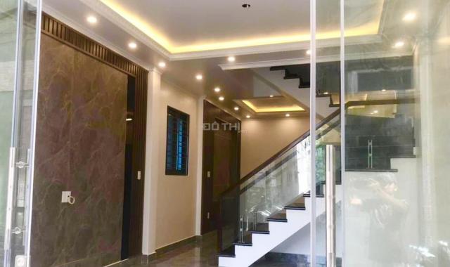 3,2 tỷ, nhà gần chợ Đôn, Lê Chân (41m2*4 tầng), căn góc, ngõ thông, ô tô đỗ cửa