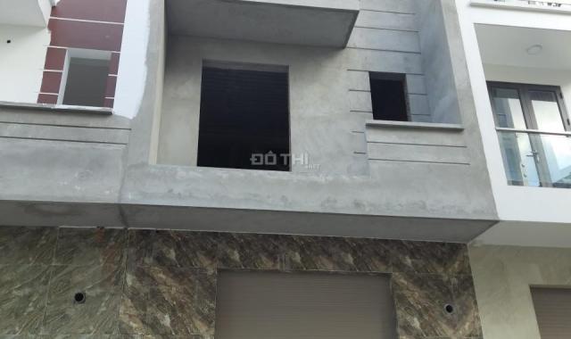 Cần chuyển nhượng căn nhà 4 tầng 2 mặt tiền ở dự án Him Lam Hùng Vương, Sở Dầu, Hải Phòng