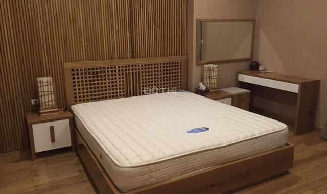 Cho thuê căn hộ tầng cao tòa nhà Pacific Place, 1PN, full nội thất, view thành phố (có ảnh thật)