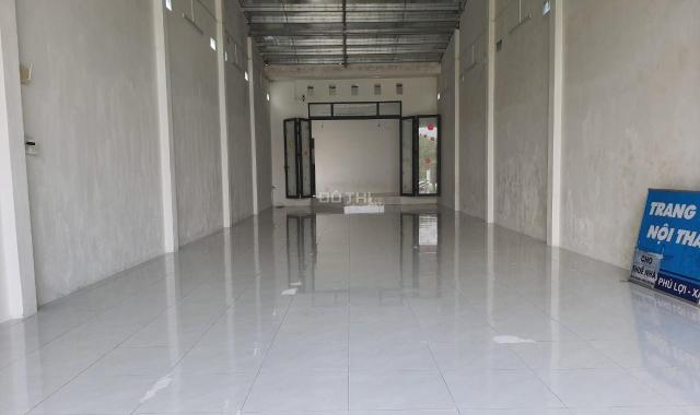 Bán nhà cấp 4, 304m2 kiên cố mặt tiền Tỉnh Lộ 925 Hậu Giang gần chợ Ngã Sáu giá chỉ 3 tỷ