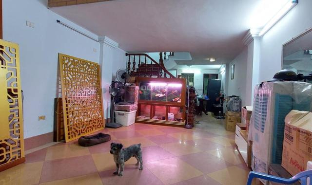 Bán nhà Thịnh Quang Đống Đa, gần phố 62m2, 5 tầng, MT 5.2m, chỉ 6.5 tỷ