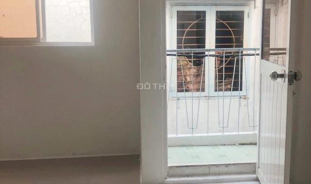 Hot, nhỉnh 2 tỷ có nhà xinh Cây Keo, Tân Phú, 3 tầng, DTSD 40m2