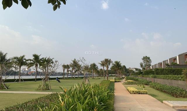 Bán biệt thự Holm Thảo Điền ven sông Saigon, DT đất 290m2, 3 tầng, 4PN - 5WC, sổ hồng