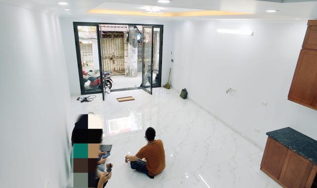 Bán nhà mới mặt ngõ Vĩnh Phúc, Ba Đình, D/T: 43m2, giá 5 tỷ 850 tr
