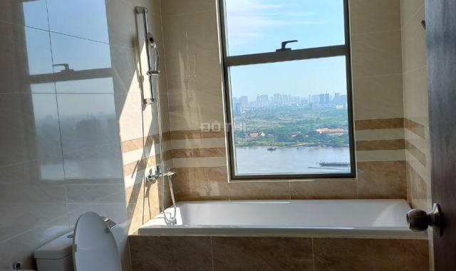 Cần bán căn góc siêu bự Saigon Royal 3PN 176m2 - View Bitexco - Full nội thất 21 tỷ (Giá gồm 100%)